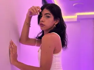 Streamate Free Live Porn of AlahiaRodriguez