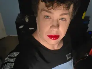Streamate Best live sex cam show of CuteDollVanessa