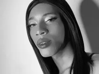 Streamate Watch Live Sex Cams of Nesabarrettl