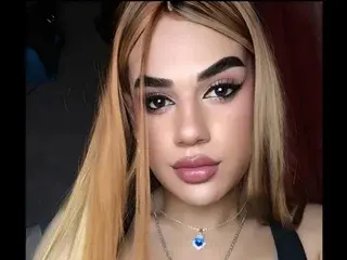 Streamate Free Live Porn of Sophia_Colinns