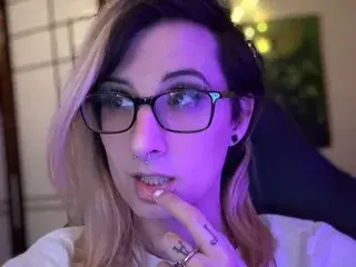 Streamate Adult Video Chat of TinyTarrow