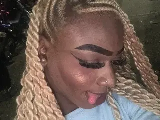 Streamate Live Porn of vicky_hottei