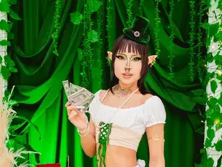 Streamate Sex Cam of StellarBaddie
