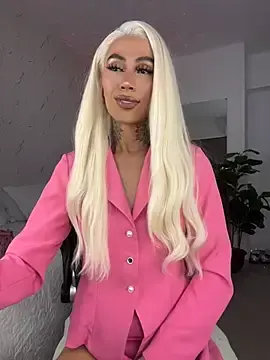 Stripchat Best live sex cam show of miss_tatiana_