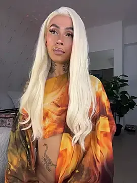 Stripchat Free Porn Cam of miss_tatiana_