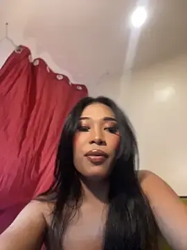 Stripchat Live Porn of hugecock_tamira