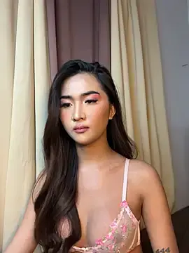Stripchat Sex Cam of Diannellove