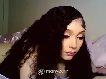 Stripchat Sex Cam of bambibarbi