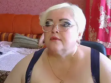Stripchat Adult Webcam of Iren4555
