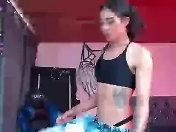 Stripchat Free Live Porn of Sweet-Cris
