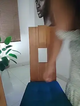 Stripchat Free Porn Cam of Rashell-Zepol