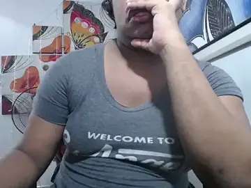 Stripchat Best live sex cam show of tsbigcock10incock