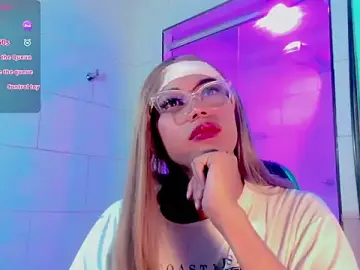 Stripchat Live Sex of nicol_gill_