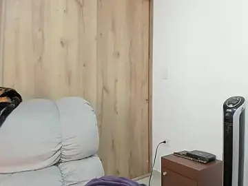 Stripchat Live Porn of xspecialoomx