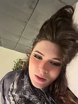 Stripchat Live Sex Cam of cutypiefull
