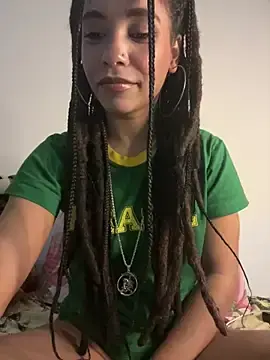Stripchat Free Live Porn of Lillith_Bloom