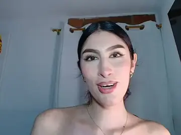 Stripchat Sex Cam of valeria_gonzales_