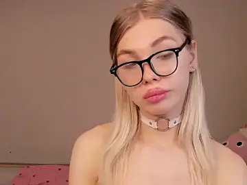 Stripchat Best live sex cam show of Blondy_Fina