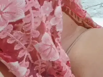 Stripchat Live Sex Cam of DENISSA117
