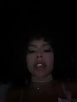 Stripchat Free Porn Cam of HOT_LADY_777