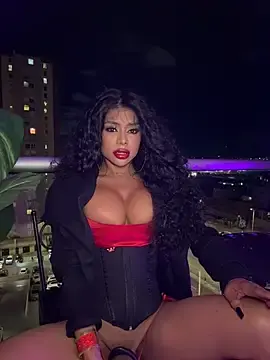 Stripchat Live Sex Cam of HOT_LADY_777