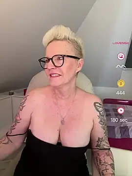 Stripchat Adult Webcam of German_Milf