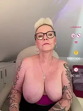 Stripchat Adult Webcams of German_Milf