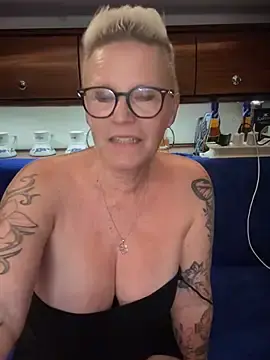 Stripchat Live Sex of German_Milf