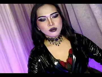 Stripchat Free Porn Cam of Hail_ur_Dominant