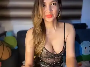 Stripchat Sex Cam of Bigsurpriseforyoux