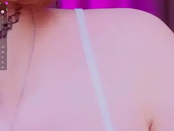 Stripchat Sex Cam of c0ralynx