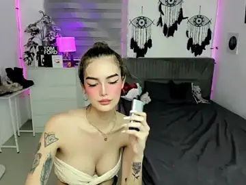 Stripchat Sex Chat of AlexandraMooree