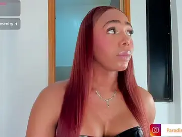 Stripchat Sex Chat of Nicole_Paradise