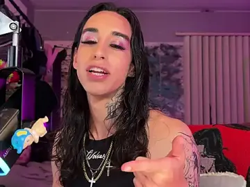 Stripchat Watch Live Sex Cams of xoFrankie