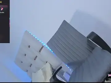 Stripchat Best live sex cam show of MissCarolinne