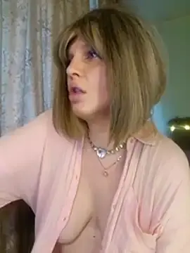 Stripchat Live Sex of TsPostophere