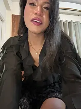 Stripchat Watch Live Sex Cams of DarlingJenny22