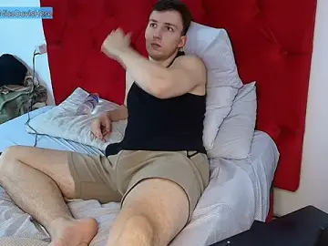 Stripchat Watch Live Sex Cams of NicoDavisOfficial