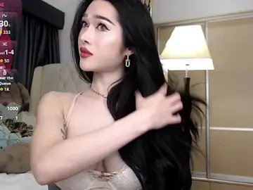 Stripchat Best live sex cam show of KeenMazikeen69
