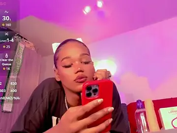 Stripchat Live Sex of naomy__xx