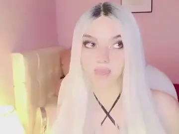 Stripchat Sex Cam of EvaEvangeline