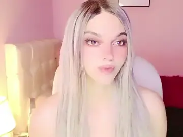 Stripchat Free Porn Cam of EvaEvangeline