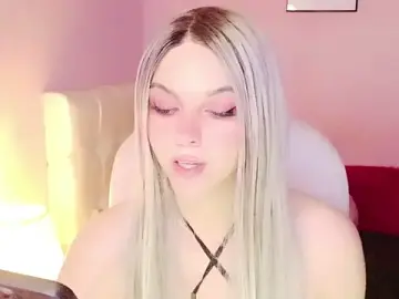Stripchat Adult Webcam of EvaEvangeline
