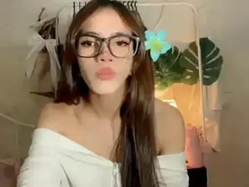 Stripchat Adult Webcam of Leijona_Milker