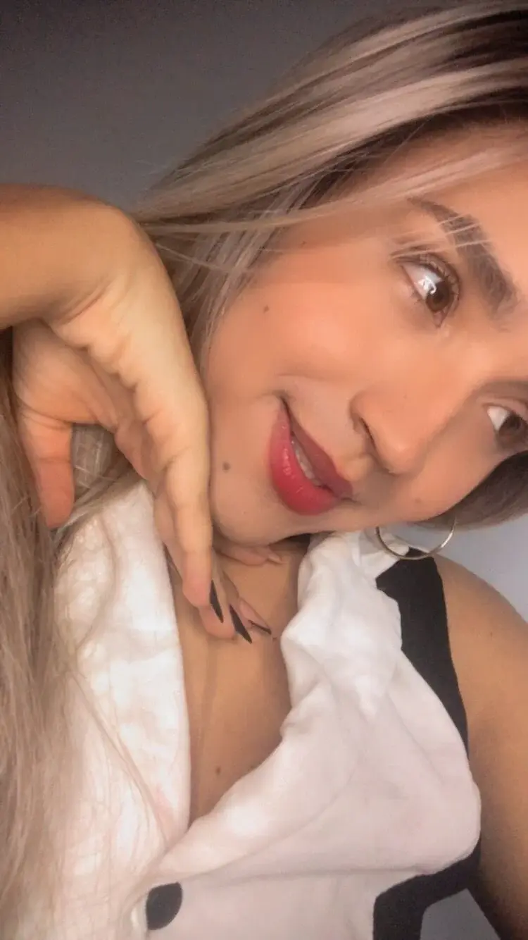 Kary_Blush