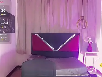 Stripchat Free Live Porn of Maelys_and_ahlaiya