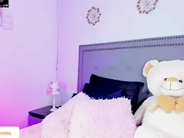 Stripchat Private Sex Chat of ale_lovee