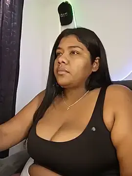 Stripchat Best live sex cam show of paola091