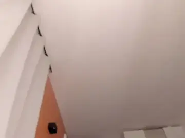 Stripchat Free Porn Cam of bigclittiee