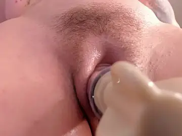 Stripchat Watch Live Sex Cams of bigclittiee
